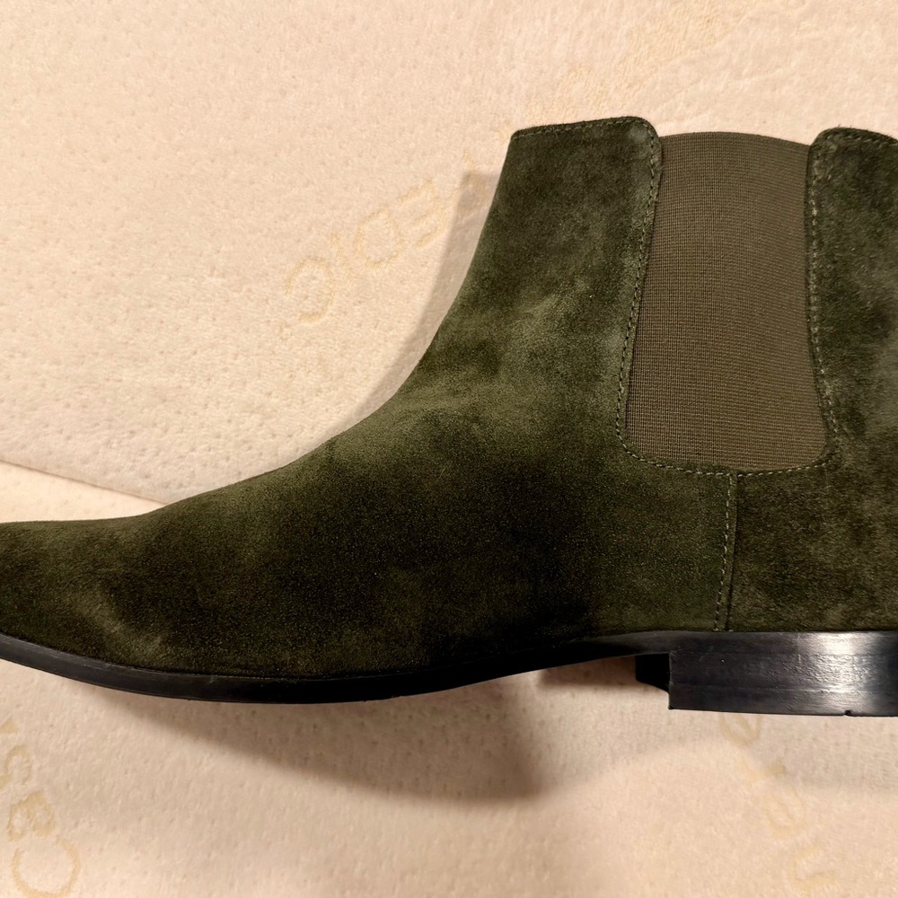 Express Men's Suede Boots in Dark Green - Picture 3 of 11